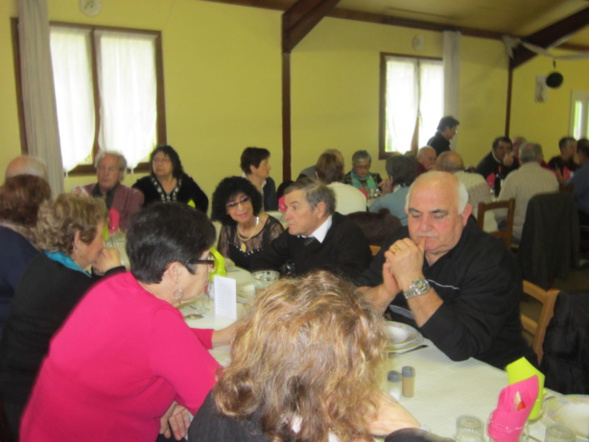 Repas de la pétanque et spectacle assiettes chinoises Véronique - Jean-Claude 2017 Repas de la pétanque et spectacle assiettes chinoises Véronique - Jean-Claude 2017