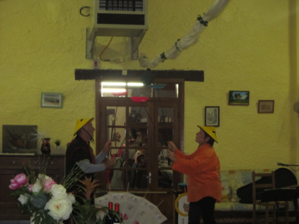 Repas de la pétanque et spectacle assiettes chinoises Véronique - Jean-Claude 2017 Repas de la pétanque et spectacle assiettes chinoises Véronique - Jean-Claude 2017