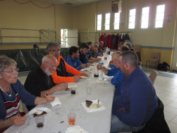 apres l effort le reconfort tres bonne reception d averon bergelle apres l effort le reconfort tres bonne reception d averon bergelle