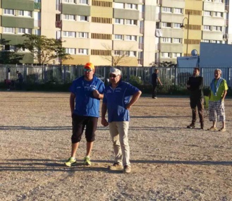 Cédric et José en pleine réflexion !!!