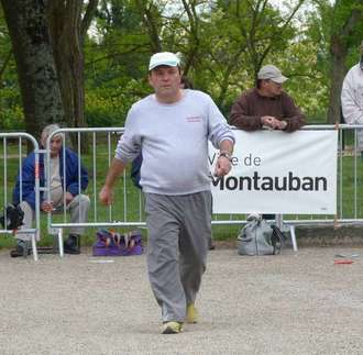 Claude Moncuquet associé aux frères Lagarde Claude Moncuquet associé aux frères Lagarde