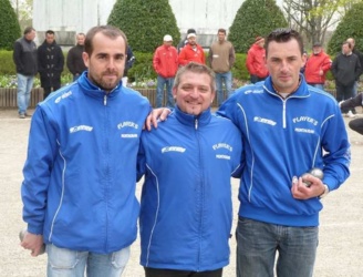 Loïc, Patrice et Nicolas échouent en 1/8 de finale Loïc, Patrice et Nicolas échouent en 1/8 de finale