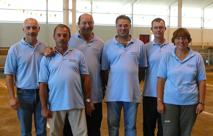 L'équipe 2 accède à la 1ère division L'équipe 2 accède à la 1ère division