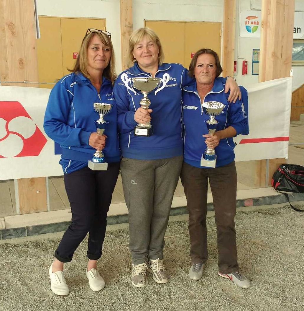 Hélèna, Patricia et Myriam toutes heureuses