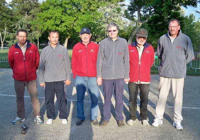 Les deux équipes finalistes qualifiées pour le Championnat de France Les deux équipes finalistes qualifiées pour le Championnat de France