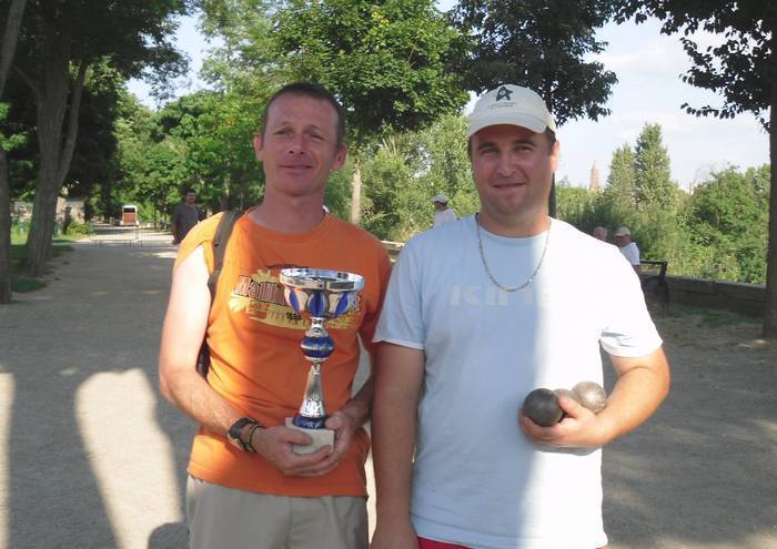 Les vainqueurs du 1er concours de pétanque