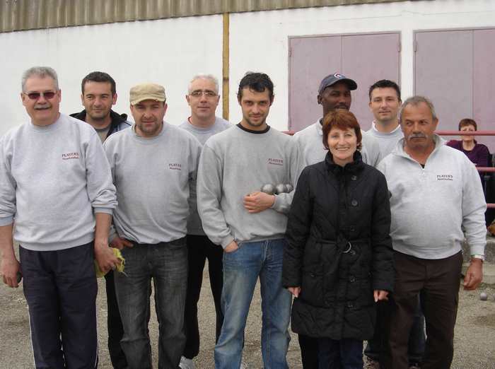 Les Player's 2 Les Player's 2