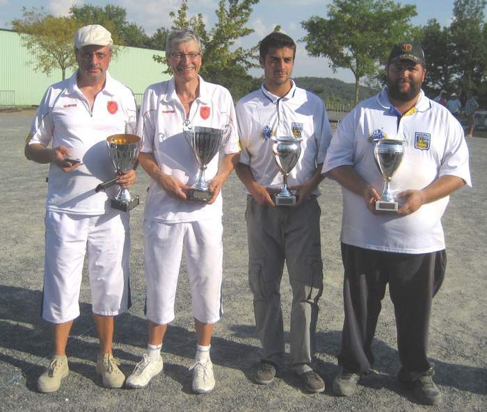 Christian et Guy Lagarde, Champions, Kévin Ghrifa et Vincent Galaup, Vice-Champions