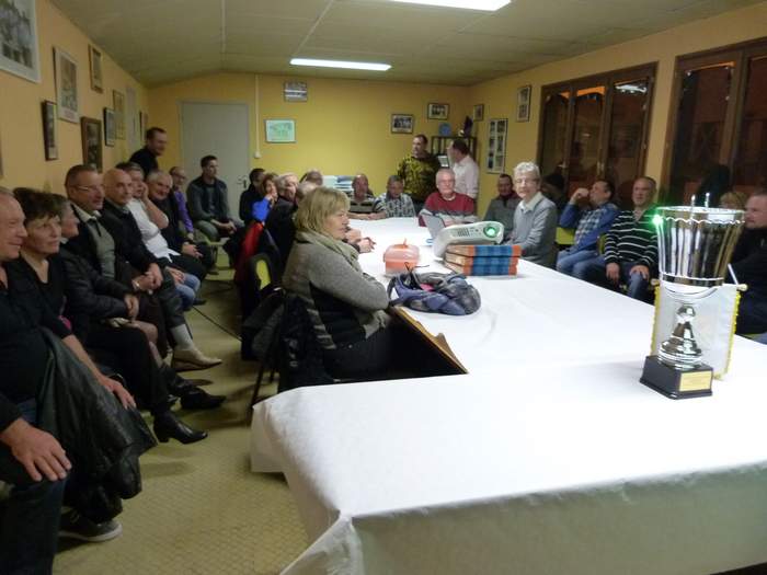 Une assemblée studieuse Une assemblée studieuse