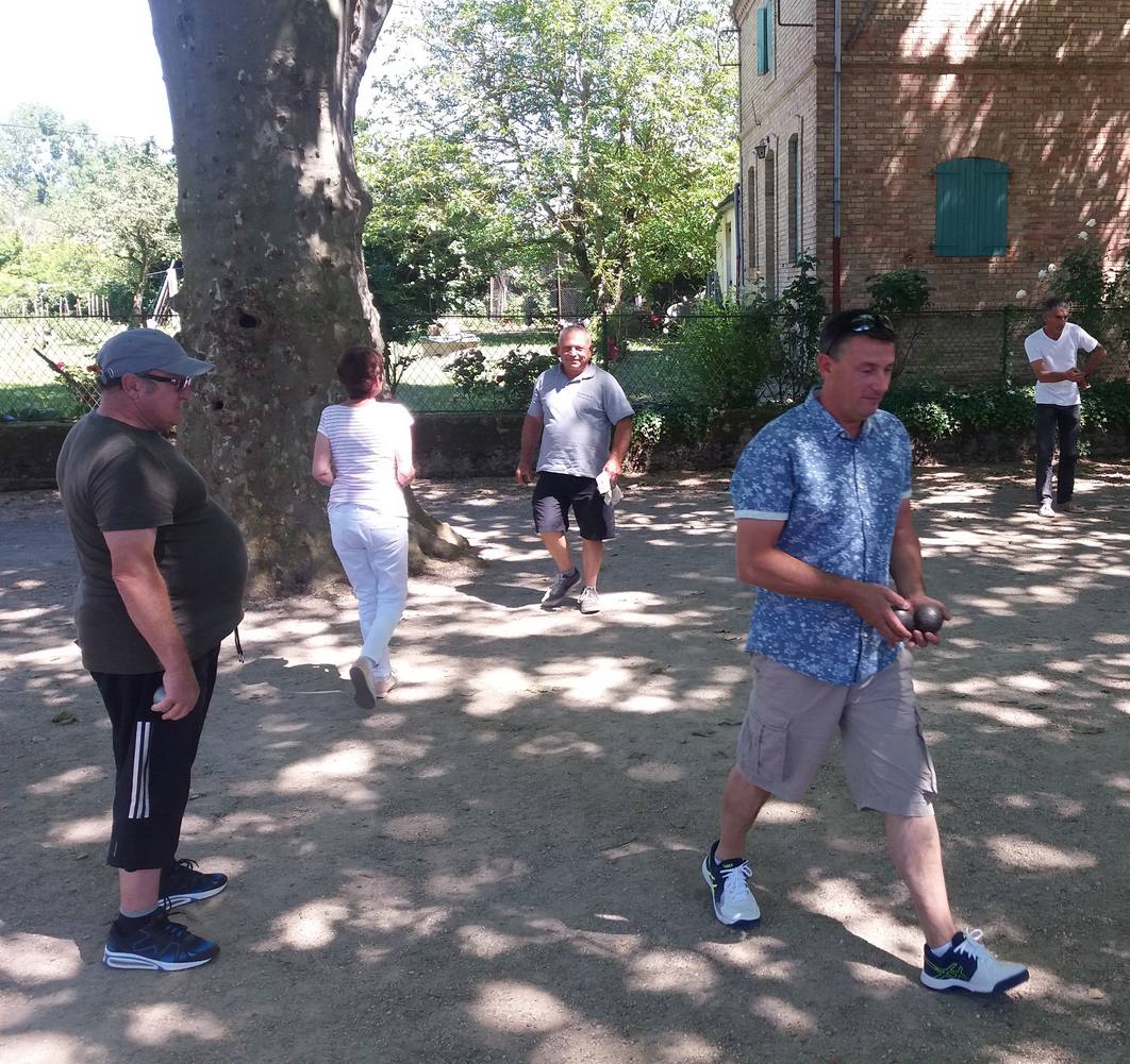 2017 mai à Bioule la journée du club 2017 mai à Bioule la journée du club