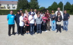 Initiation a la pétanque pour de trés jeunes handicapés