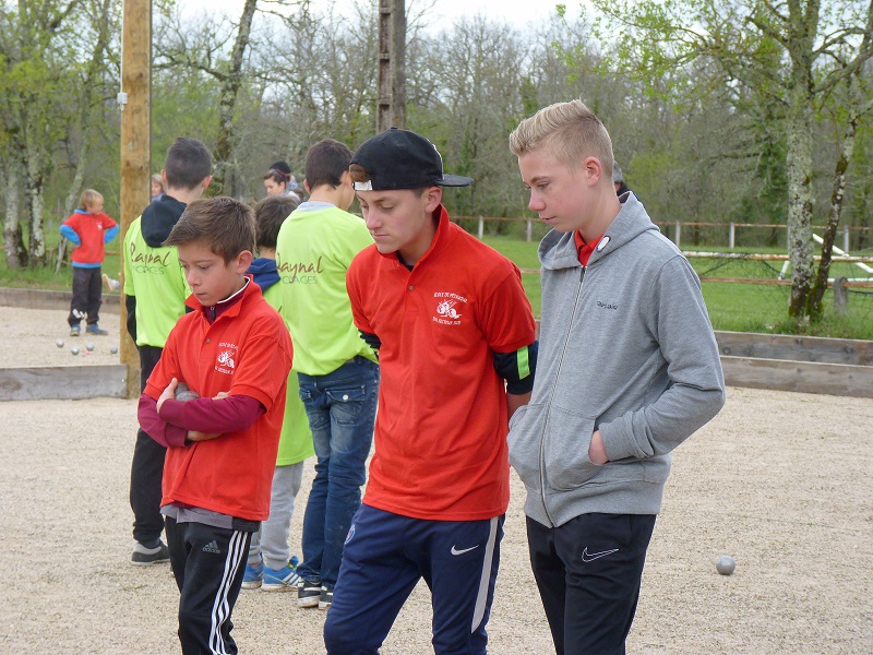 Triplette Jeunes (4) Triplette Jeunes (4)