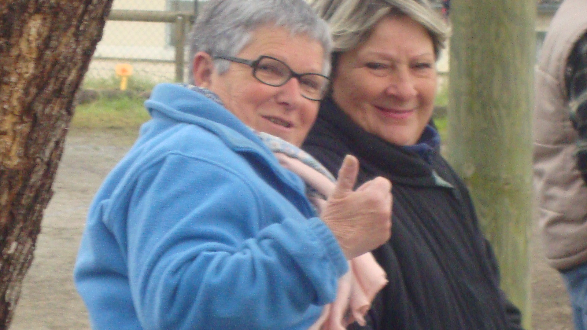 Les serveuses font la pause...... Les serveuses font la pause......