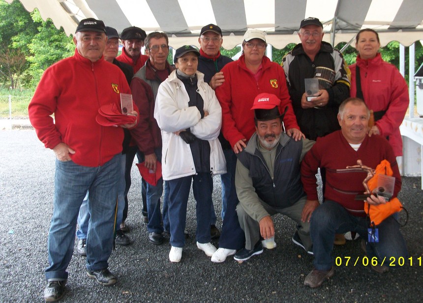 Lalinde : Qualifiés sous la pluie. Lalinde : Qualifiés sous la pluie.
