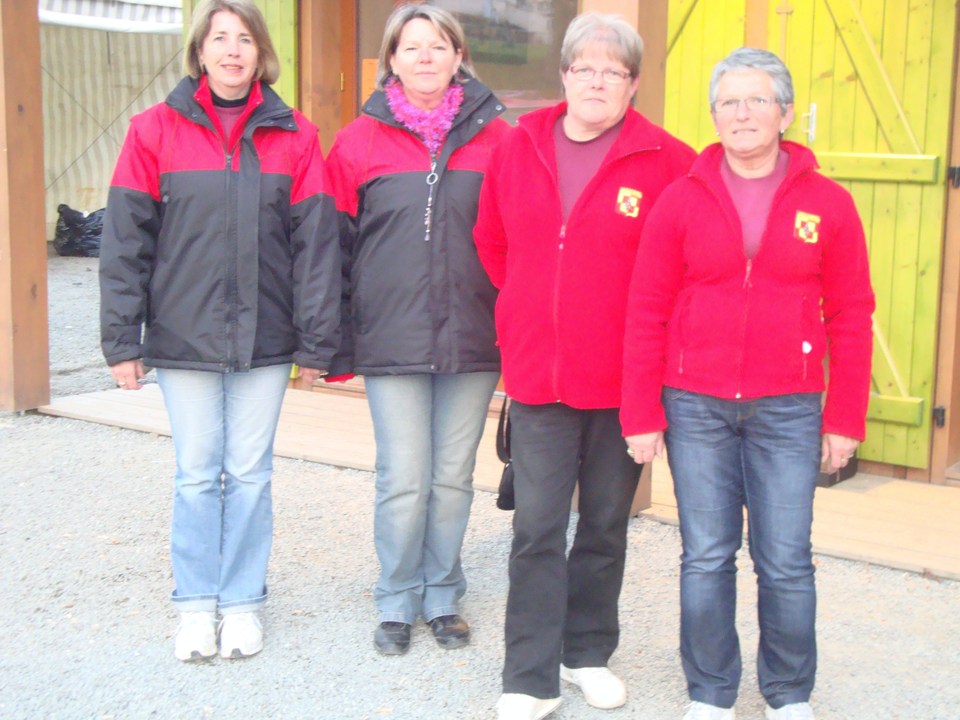 Après les benjamins,les seniors voilà les féminines.....