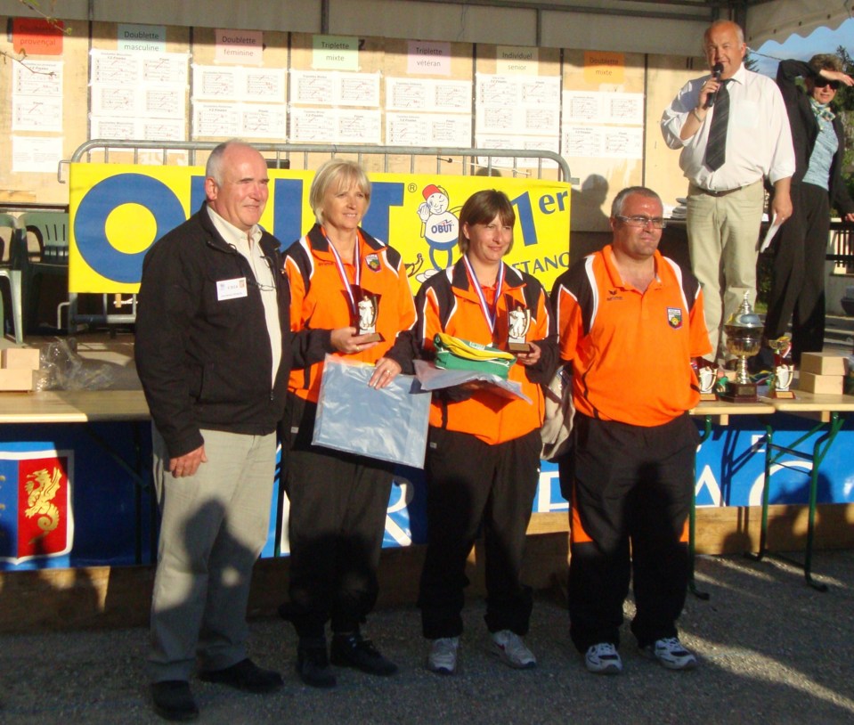 Chantal CHAMBON ,BONNET Magalie(EPP) Vice Championnes  Ligue.
