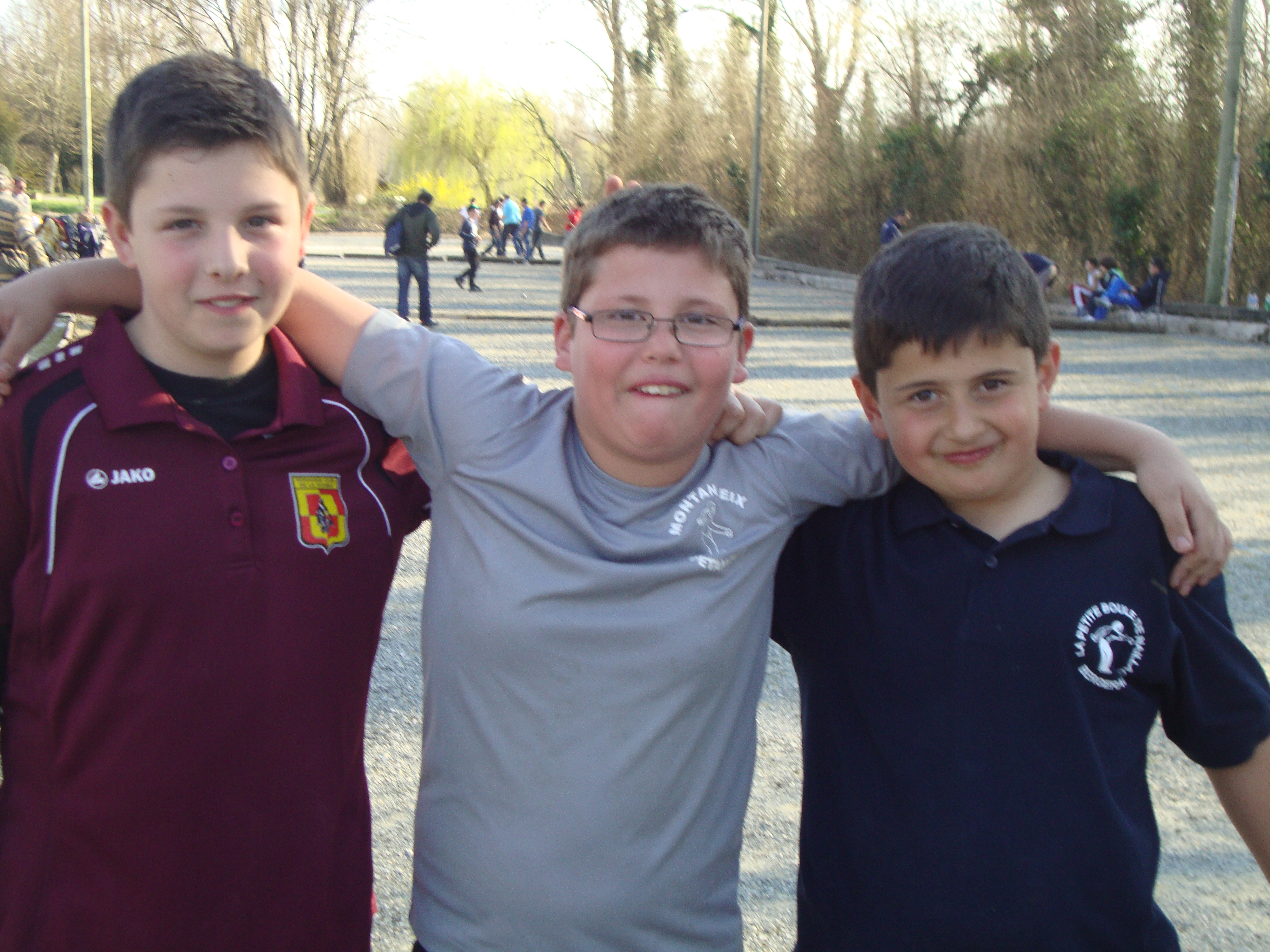 Théo AGUESSEAU,Nathan BOUCHER , Axel DELOL Théo AGUESSEAU,Nathan BOUCHER , Axel DELOL