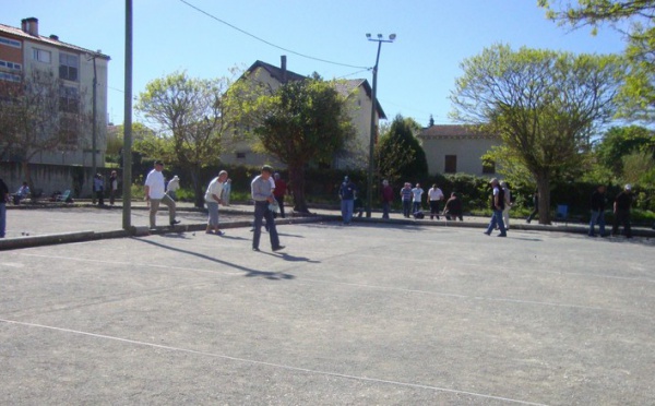 Les Présidents victorieux à ST AULAYE.
