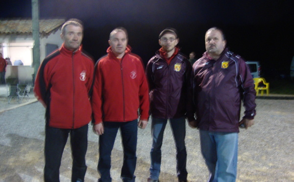 Le Pétanque Club de la Double à l'honneur.