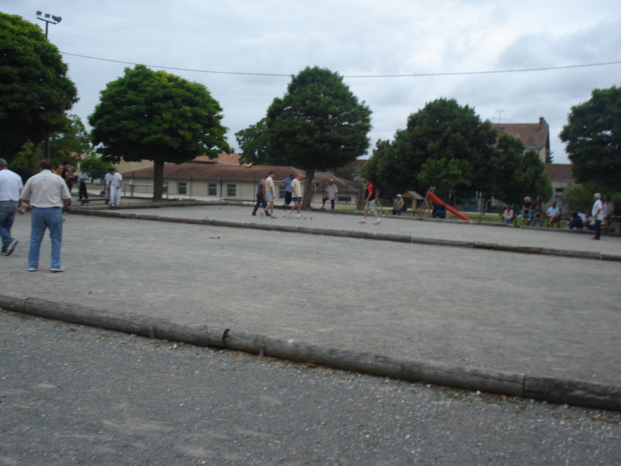 Loic et Philippe ,Jacki et Cacaille défendent nos couleurs... Loic et Philippe ,Jacki et Cacaille défendent nos couleurs...