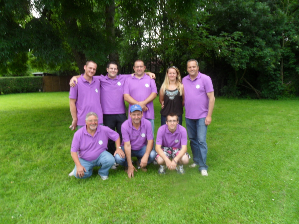 La Nouvelle couleur de Maillots chez les Saintois La Nouvelle couleur de Maillots chez les Saintois