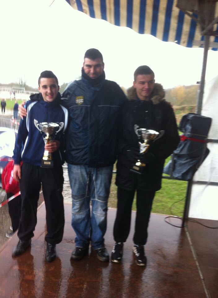 Nicolas Thiebaut -- Sébastien Cordonnier de la boule Saintoise Champions de Seine et Marne  2015 .