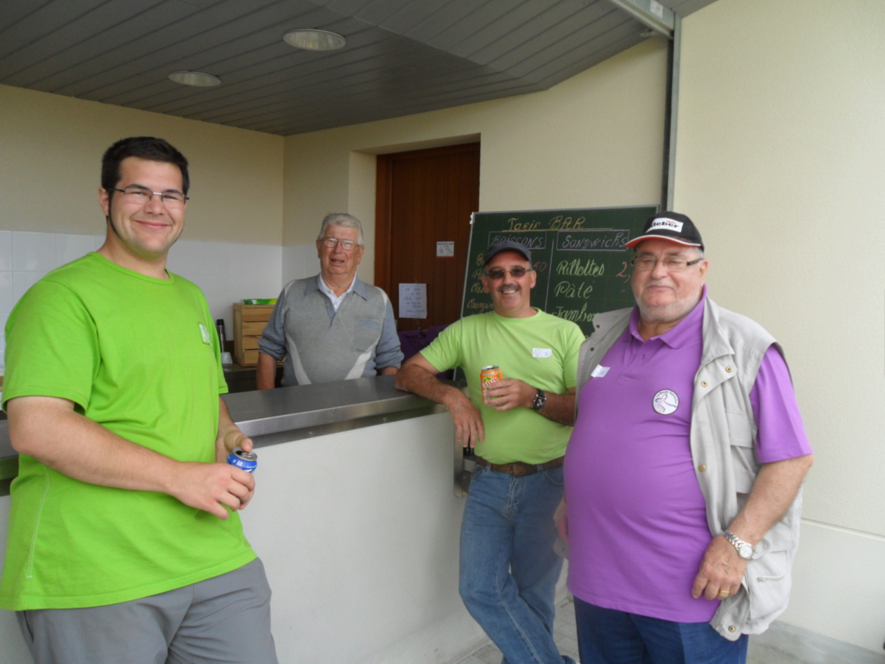 le barman claude le barman claude