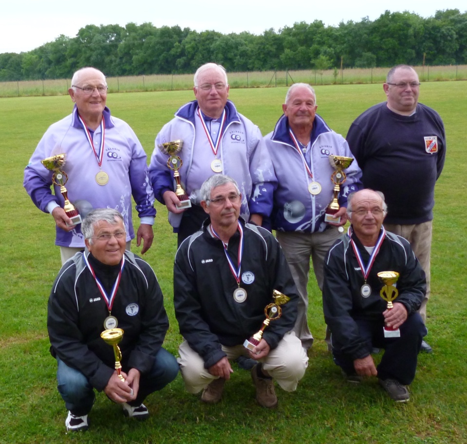 (debout) Pierre CANDELO, Claude GLATRE, Raphaël DI MARCO (accroupis) Isni ETEMI, Gérald BIZERAY, Pierre DETIENNE (debout) Pierre CANDELO, Claude GLATRE, Raphaël DI MARCO (accroupis) Isni ETEMI, Gérald BIZERAY, Pierre DETIENNE