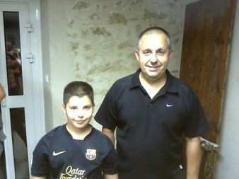 Yves et son fils Théo Yves et son fils Théo