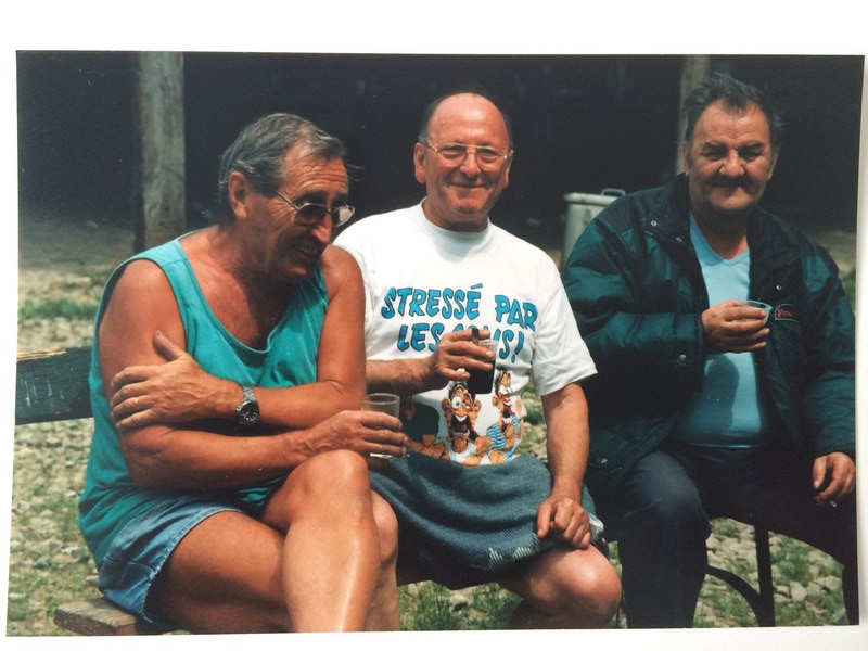 Entre 2 parties...  Entre 2 parties...