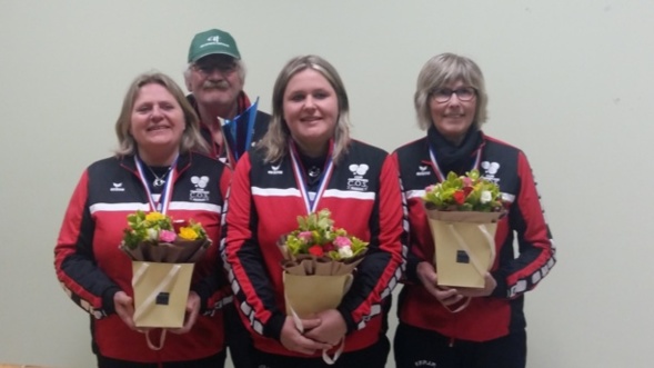 FINALISTES : valérie MOREL - cindy MOREL - catherine TOULLIER FINALISTES : valérie MOREL - cindy MOREL - catherine TOULLIER