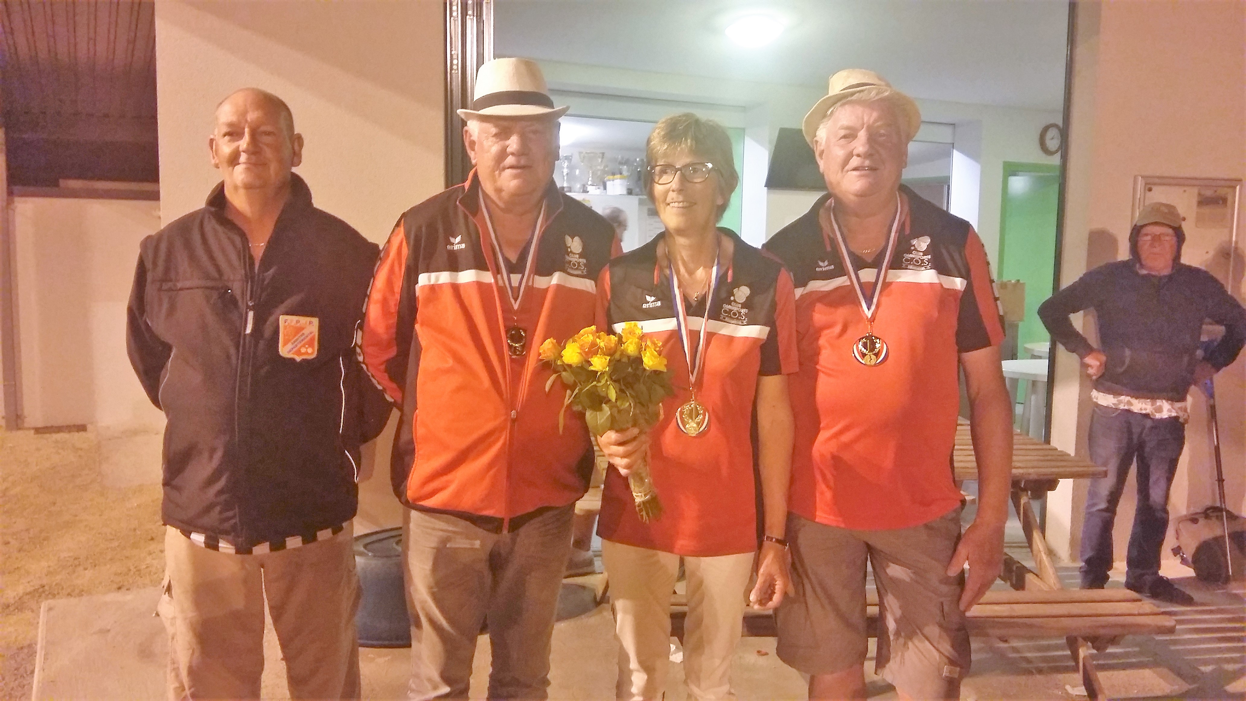 CHAMPIONNAT TRIPLETTE MIXTE VETERANS du 01 juin 2017 CHAMPIONNAT TRIPLETTE MIXTE VETERANS du 01 juin 2017