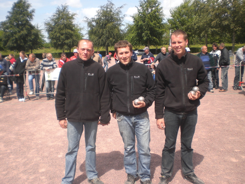 CHAMPIONNAT DE LIGUE DOUBLETTE MIXTE CHAMPIONNAT DE LIGUE DOUBLETTE MIXTE