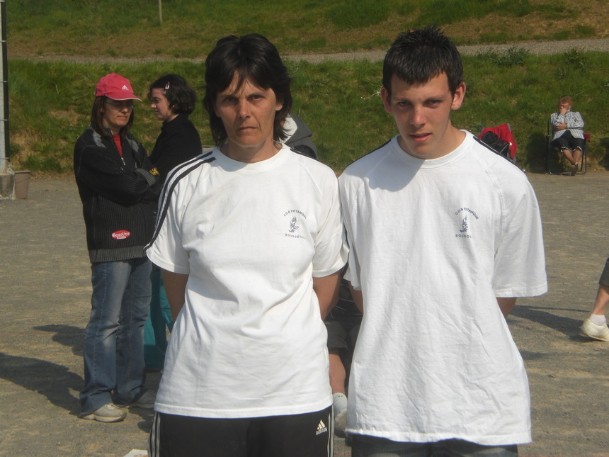 AUVRAY dimitri     -     ROBLOT catherine    -             perdent en 1/4 de finale AUVRAY dimitri     -     ROBLOT catherine    -             perdent en 1/4 de finale