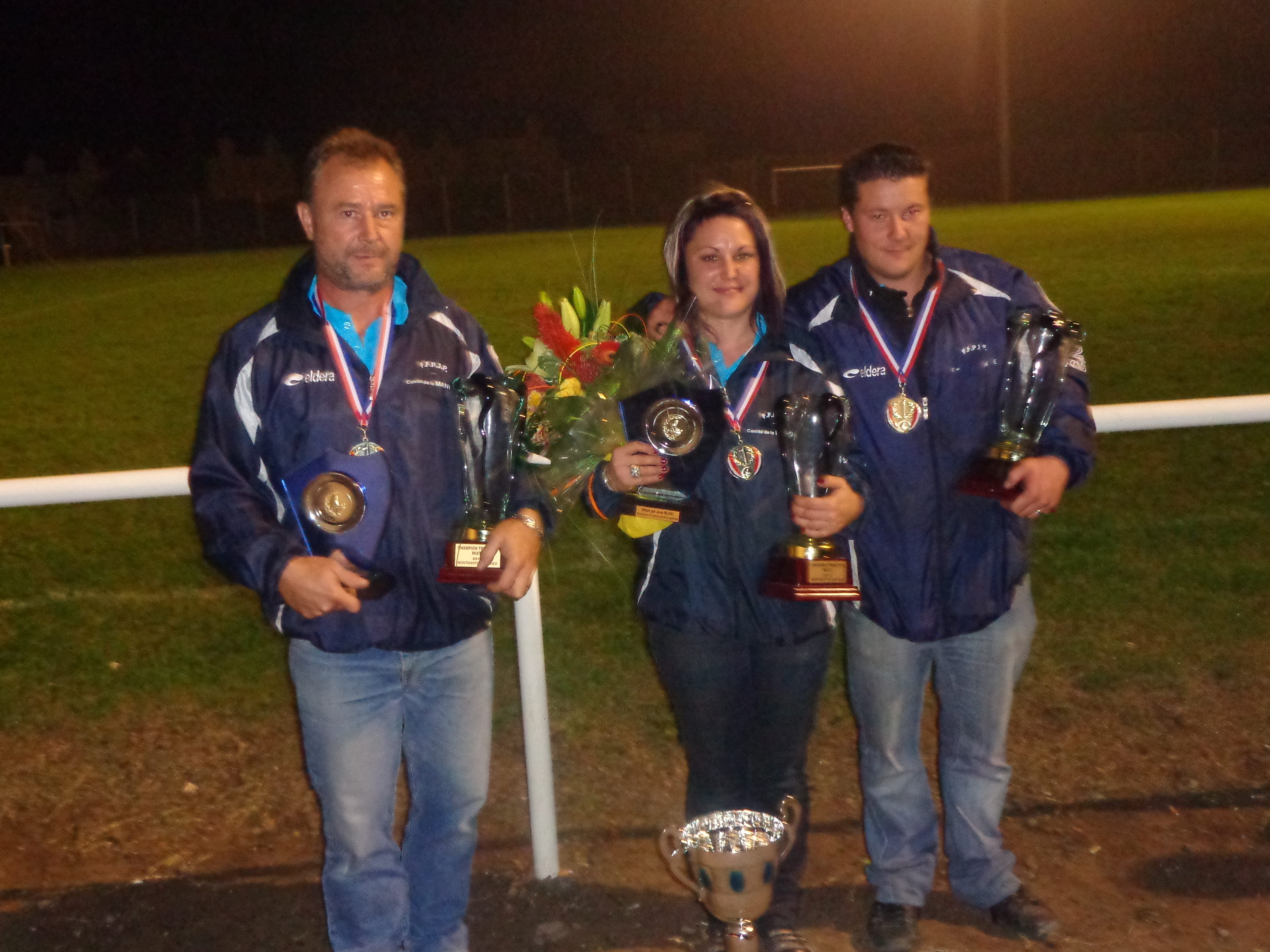 les vainqueurs: CLEMENT stéphane - CLEMENT ornéla -FALLET elvis les vainqueurs: CLEMENT stéphane - CLEMENT ornéla -FALLET elvis