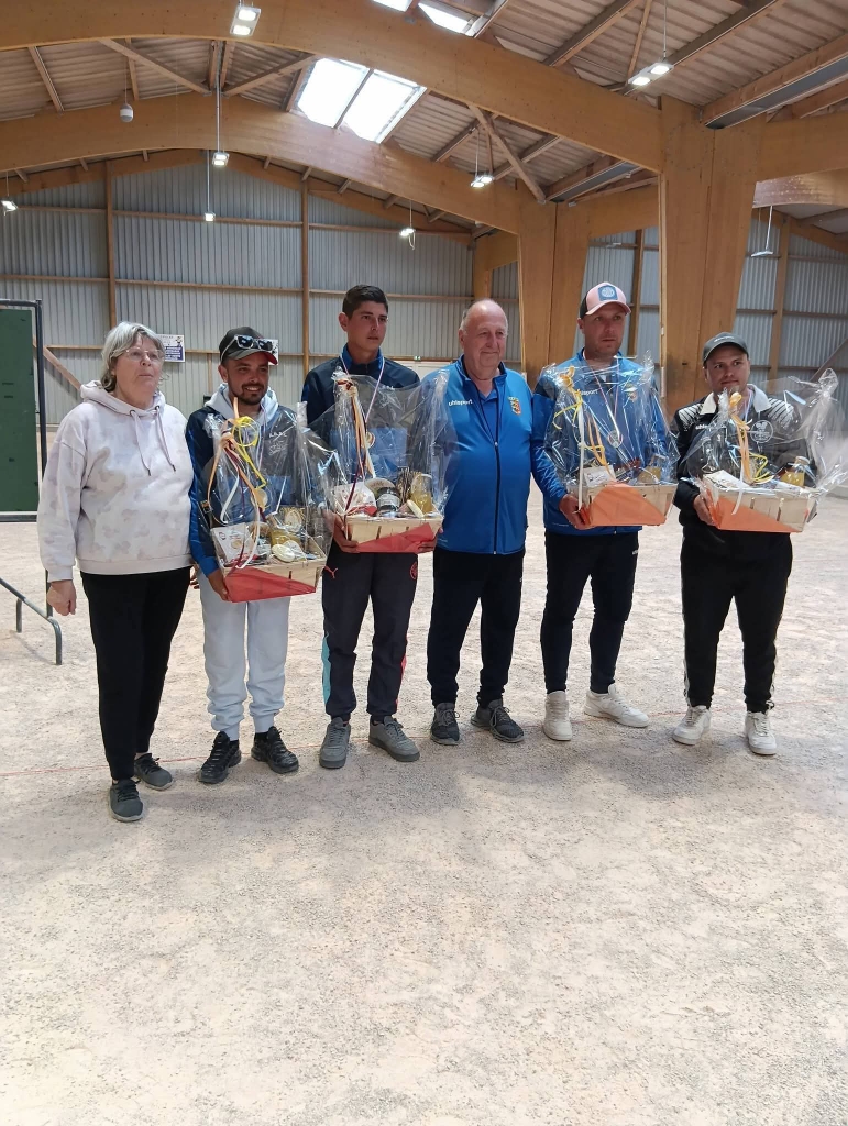 résultat championnat de la MANCHE doublette séniors