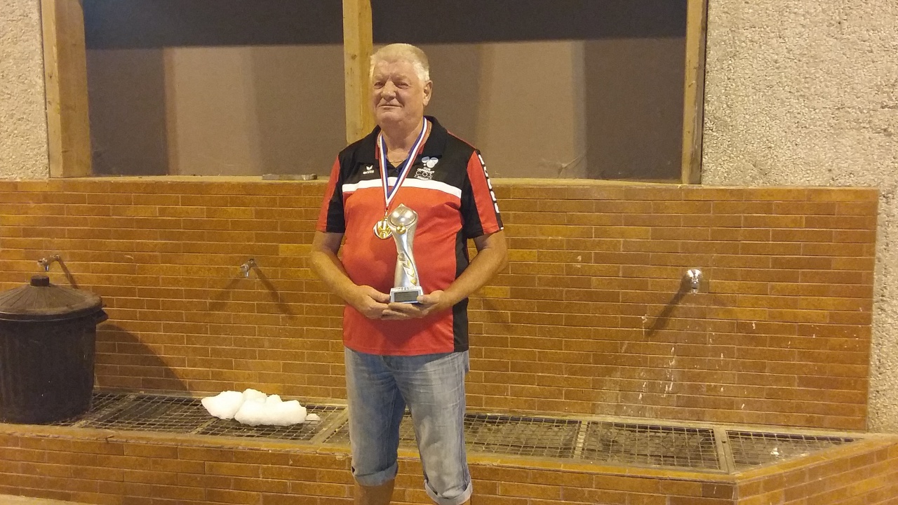 TETE A TETE VETERANS 2 TETE A TETE VETERANS 2