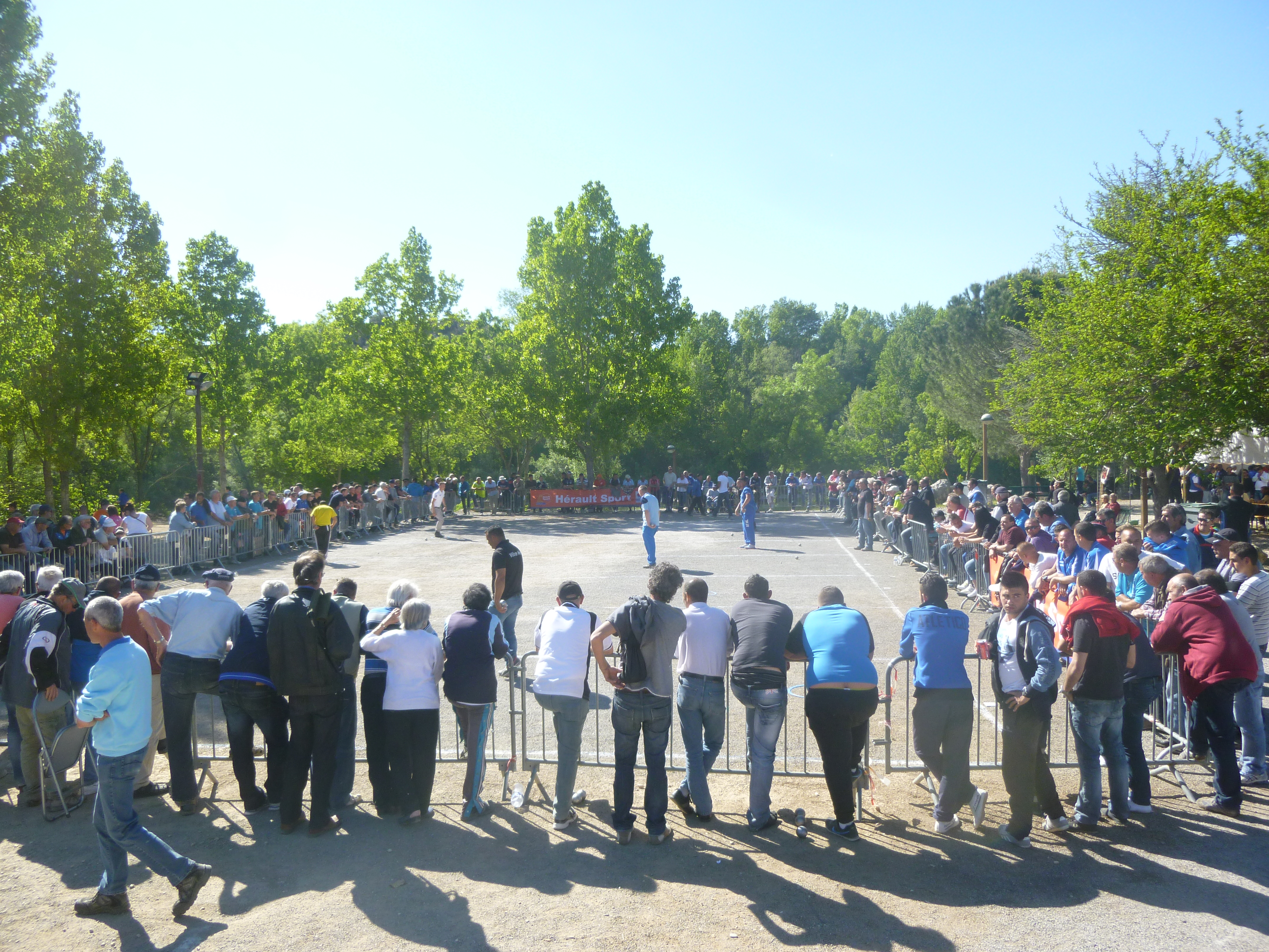 Le superbe carré d'honneur rempli Le superbe carré d'honneur rempli