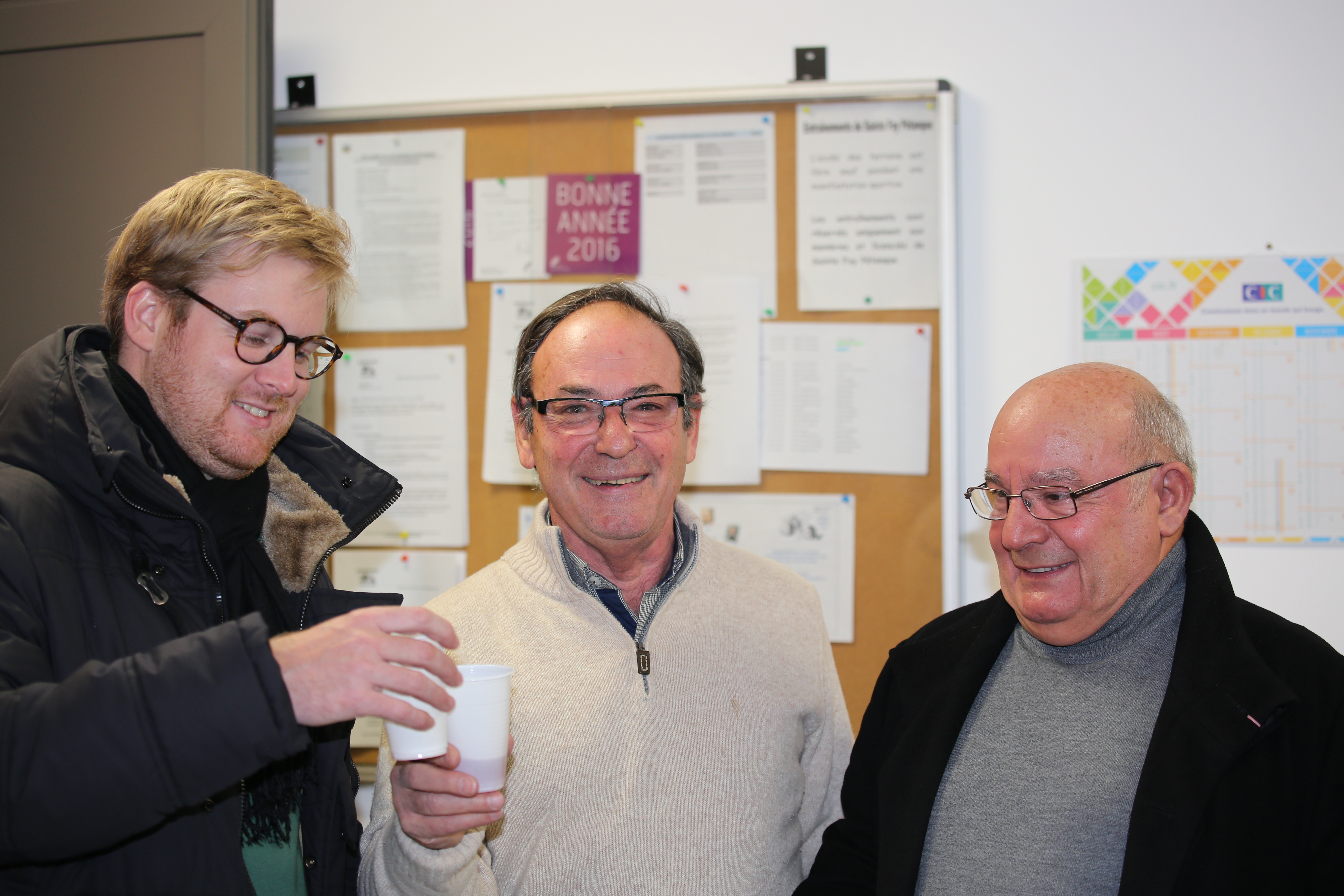 GALETTE DES ROIS - L'ADJOINT AUX SPORTS NOUS A RENDU VISITE GALETTE DES ROIS - L'ADJOINT AUX SPORTS NOUS A RENDU VISITE