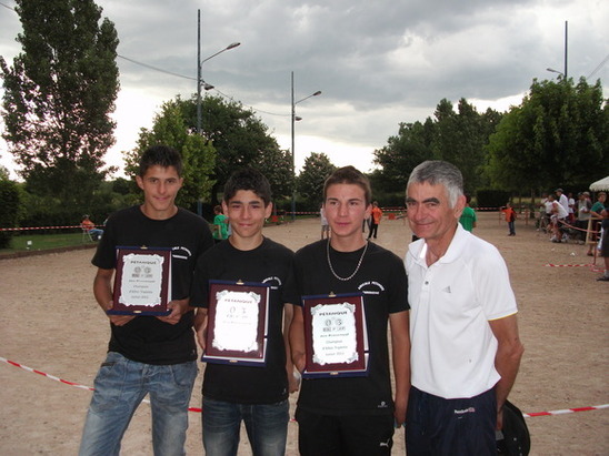 championnat  d'allier  triplettes  juniors  a  paray sous briailles