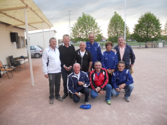 Triplettes  Vétérans  de  Varennes/Allier Triplettes  Vétérans  de  Varennes/Allier