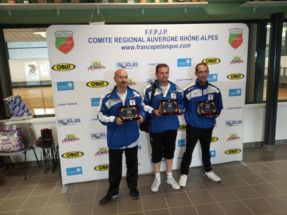 Les  Saint - Germanois  Vice - Champions   Les  Saint - Germanois  Vice - Champions