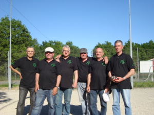 L'équipe 2 : Henri Praturlon,Eric Cortes, André Cerciat, Jean louis Barats, Jean Pierre Sarlat, Michel Foures.