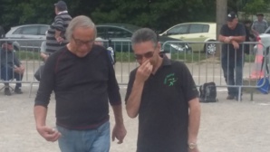 Alain et Denis en pleine concertation Alain et Denis en pleine concertation