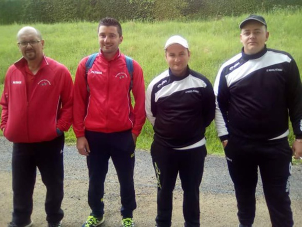 CHAMPIONNAT DOUBLETTE TERRITORIAL : DENIS ET JULIEN S'INCLINENT EN 8èmes FACE AUX FUTURS CHAMPIONS DE LIGUE ! CHAMPIONNAT DOUBLETTE TERRITORIAL : DENIS ET JULIEN S'INCLINENT EN 8èmes FACE AUX FUTURS CHAMPIONS DE LIGUE !