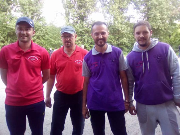 Julien et Denis en compagnie des champions de ligue Bruno Gire et William Dauphant Julien et Denis en compagnie des champions de ligue Bruno Gire et William Dauphant