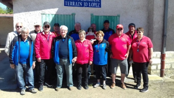 Vichyssois et Saint Rémois réunis pour la photo souvenir. Vichyssois et Saint Rémois réunis pour la photo souvenir.