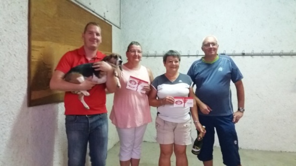 Les finalistes réunis pour la photo souvenir avec la mascotte Maya !