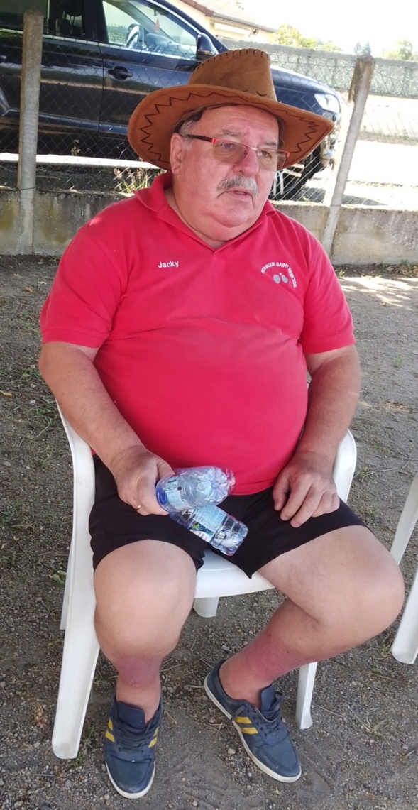 Il faisait très chaud n'est ce pas Cap'taine Merlot ! Il faisait très chaud n'est ce pas Cap'taine Merlot !