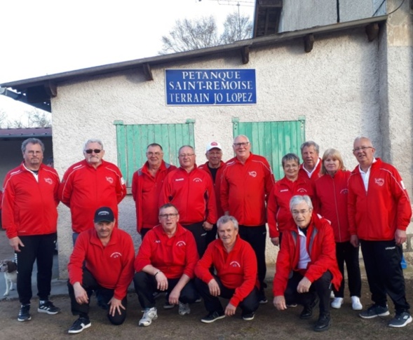 VICTOIRE DES VETERANS (A) FACE A VICHY PETANQUE EN COUPE D'ALLIER